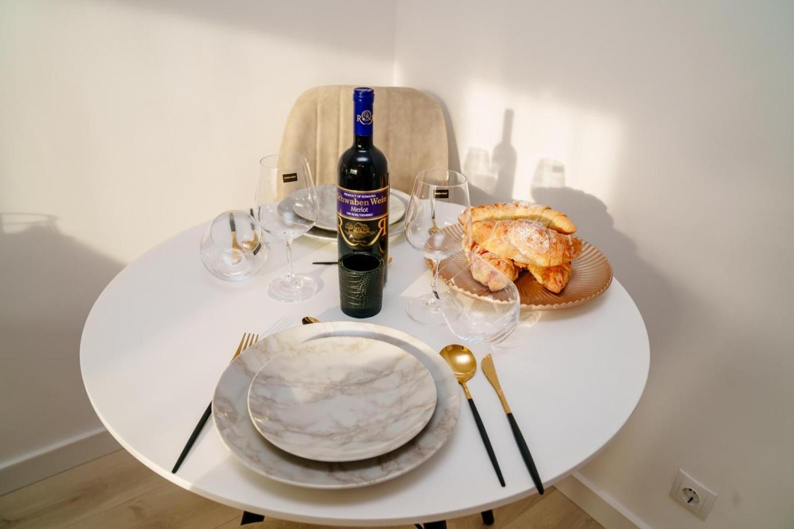 Studio Lounge Leilighet Craiova Eksteriør bilde